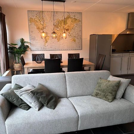 באלק Comfortably Vacation Home At Slotermeer Lake מראה חיצוני תמונה