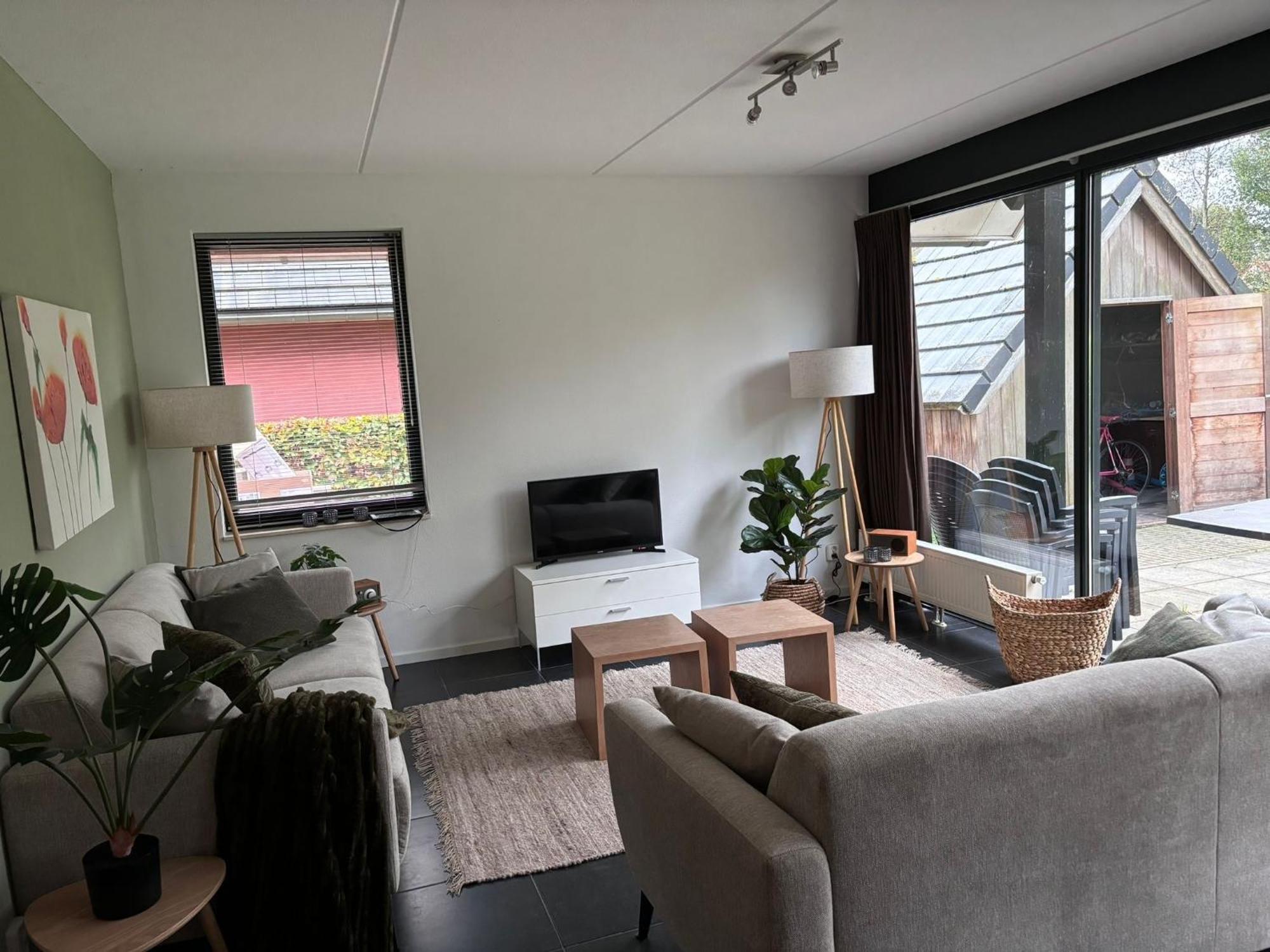 באלק Comfortably Vacation Home At Slotermeer Lake מראה חיצוני תמונה